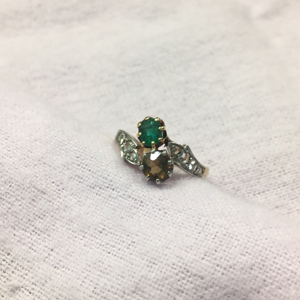 Antique Emerald & Topaz ring